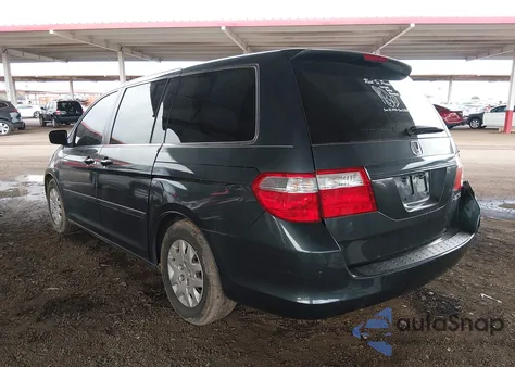 2005 Honda Odyssey Lx z USA, uszkodzony, nr VIN 5FNRL38215B076437